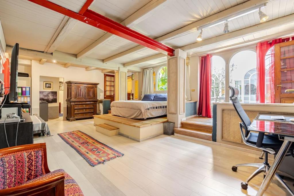 Villa Riad Riari Rome